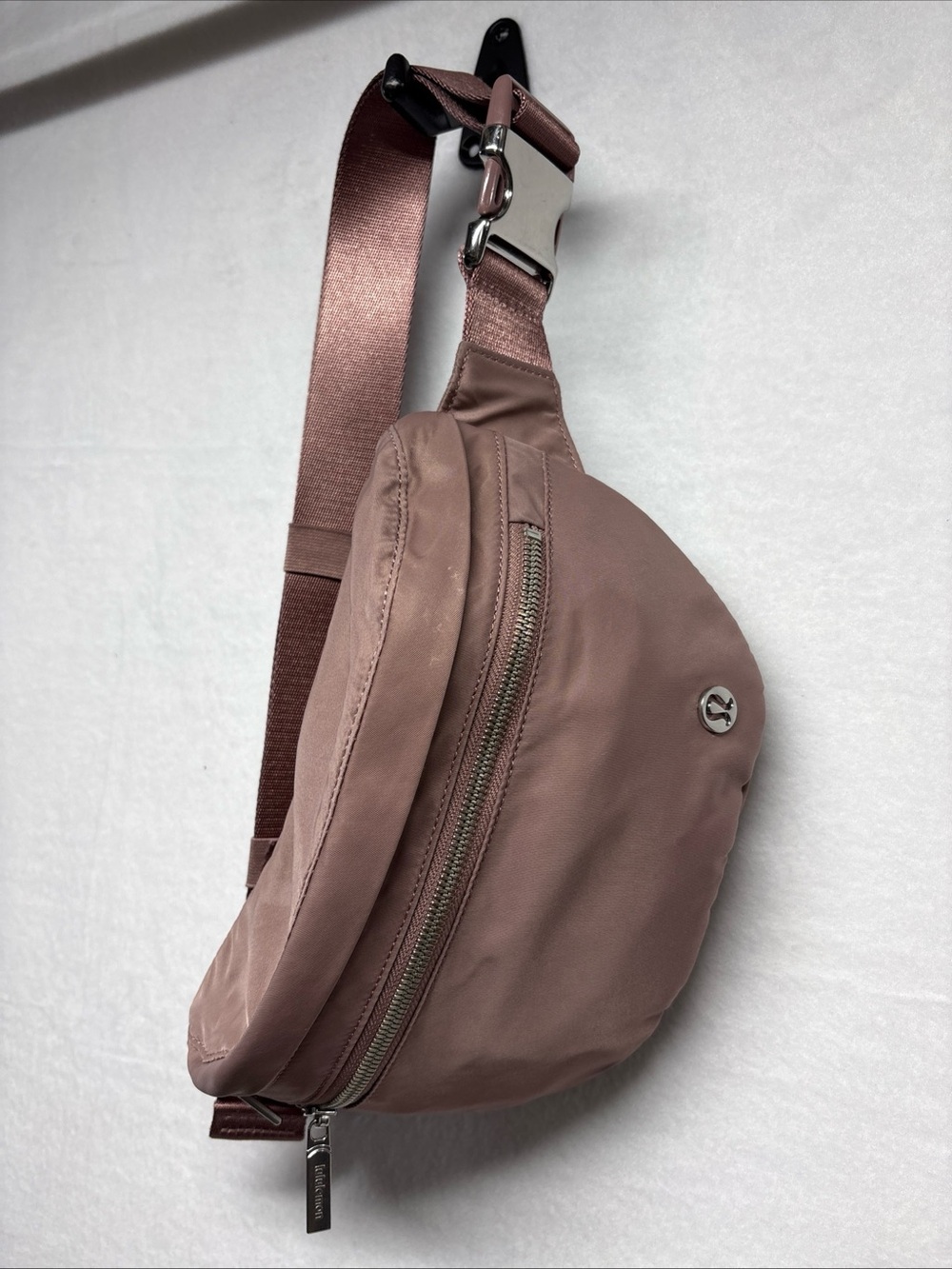 lululemon belt bag